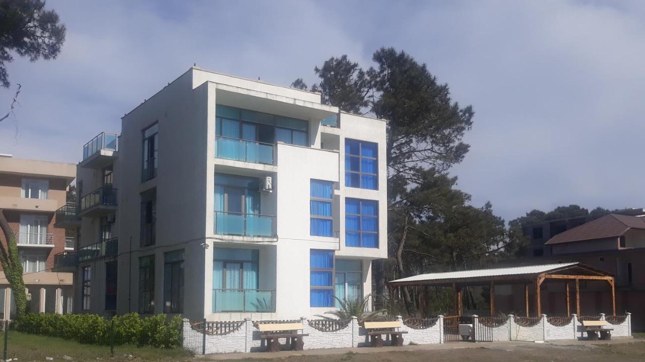 Hotel Marinus Sekvetili Kültér fotó