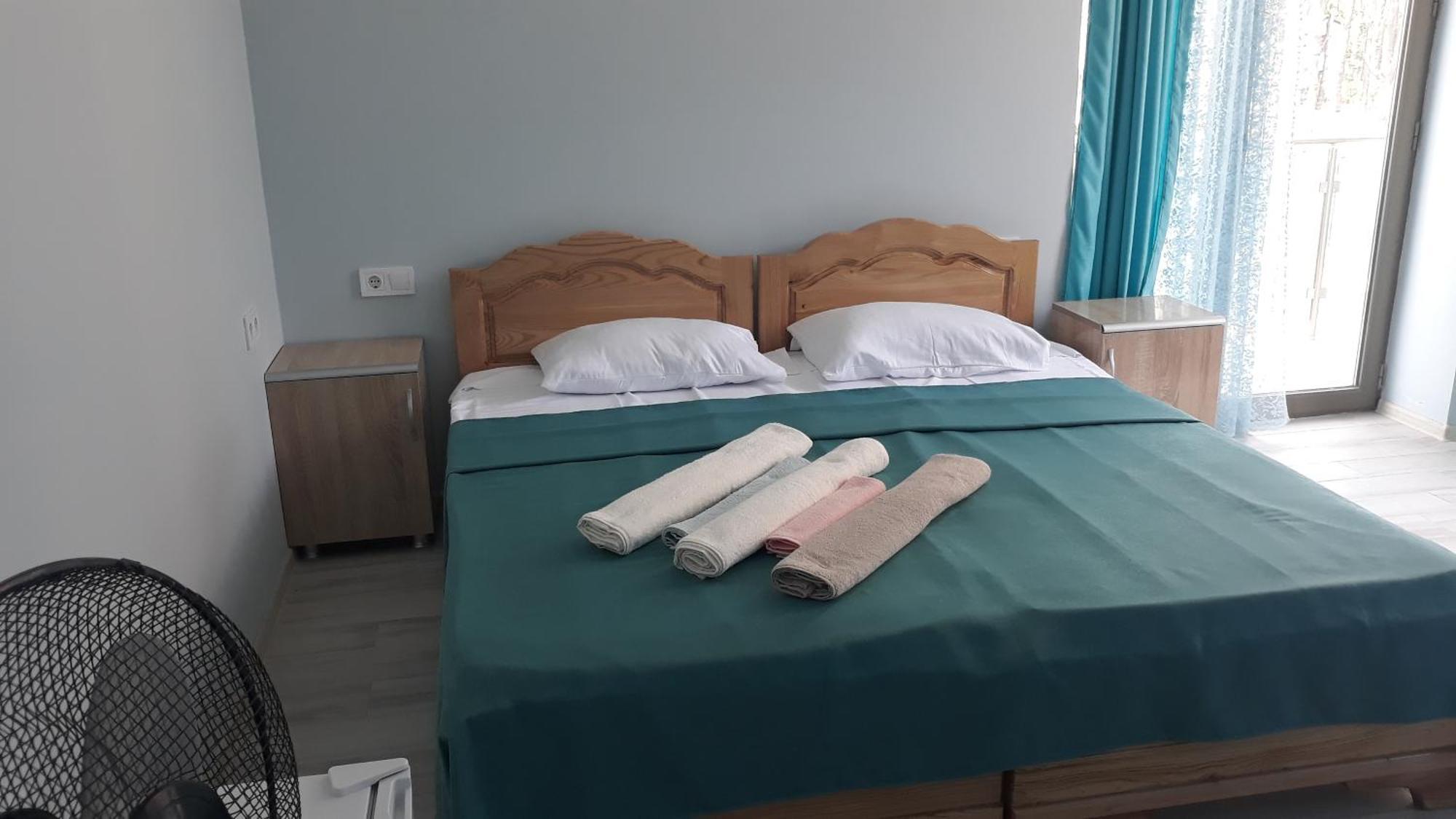 Hotel Marinus Sekvetili Kültér fotó