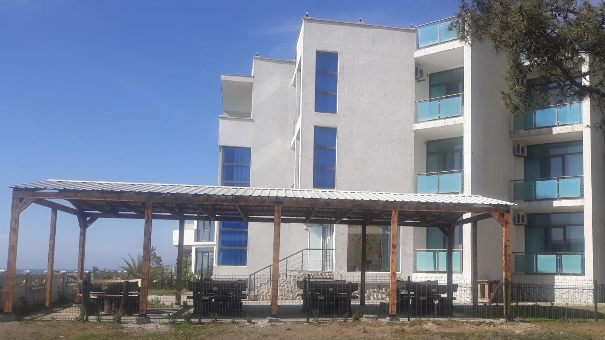 Hotel Marinus Sekvetili Kültér fotó