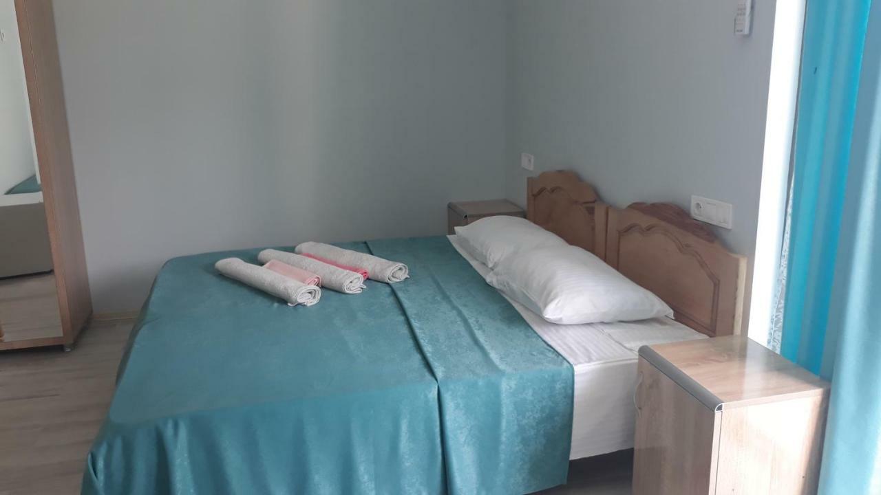 Hotel Marinus Sekvetili Kültér fotó